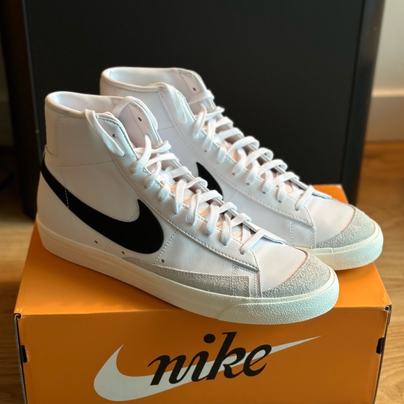 Nike Other - Nike Men’s Blazer Mid ‘77 Vintage Sneakers NWB